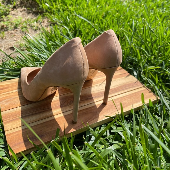 SCHUTZ Lou Pointed Toe Pump Women Nubuck  Pump size 7B NEW - Picture 9 of 16